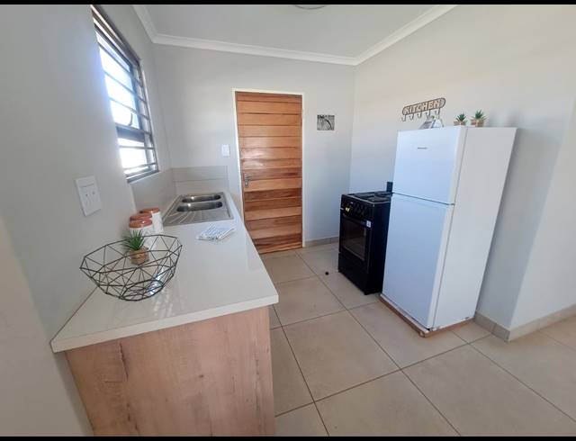 2 BEDROOM HOUSE FOR SALE IN SEBOKENG ZONE 10